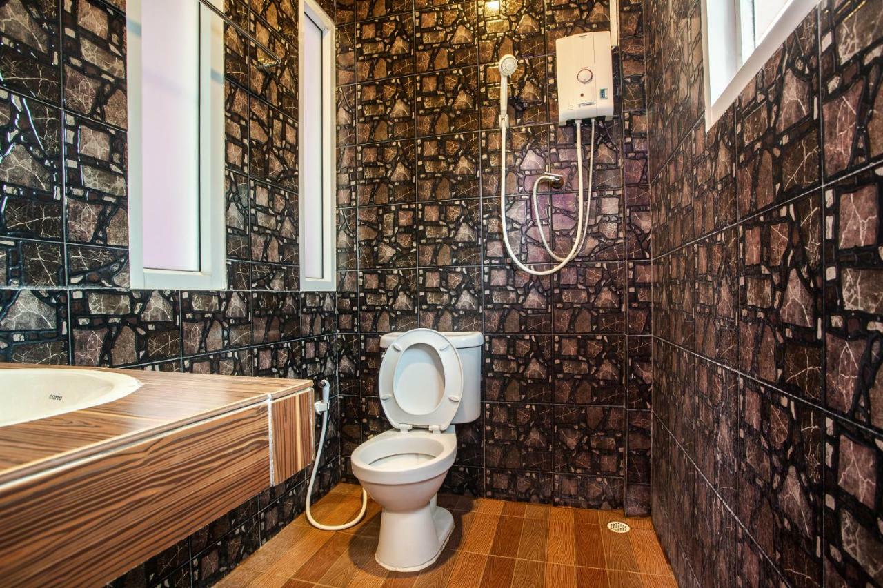 Diane Hotel Phetchaburi Extérieur photo